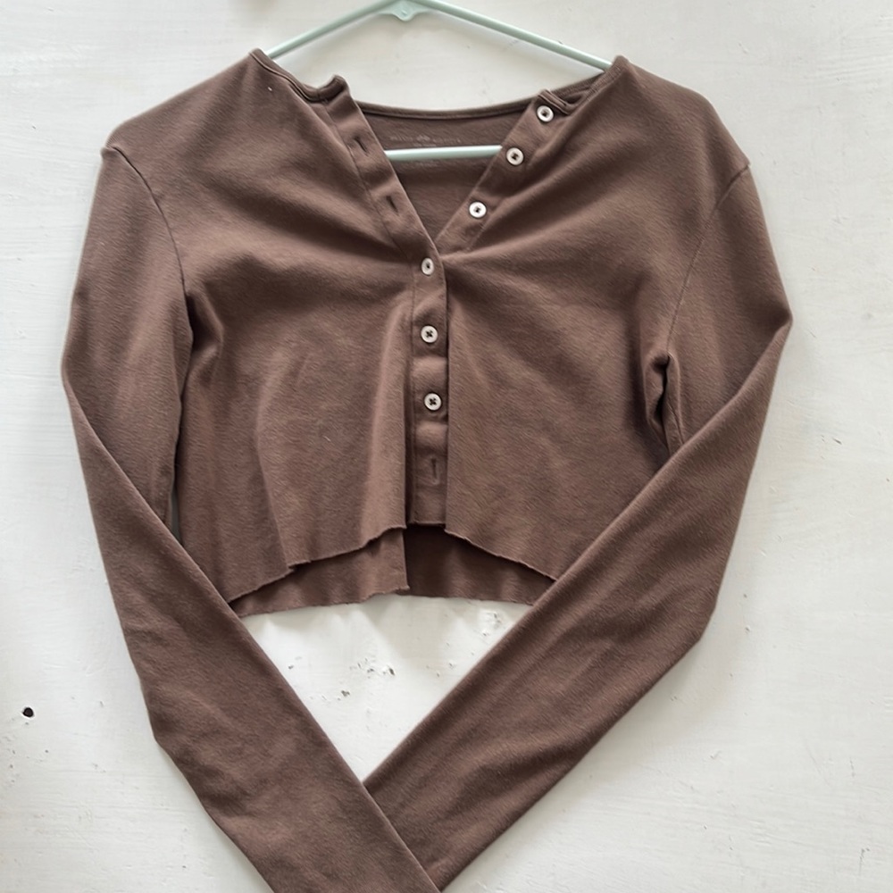 Brandy melville cropped long sleeve